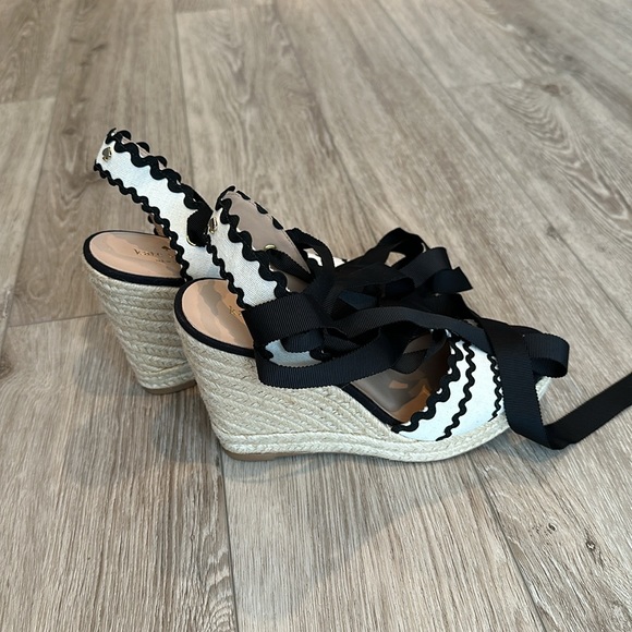 Kate Spade wedge sandals. - Picture 3 of 4
